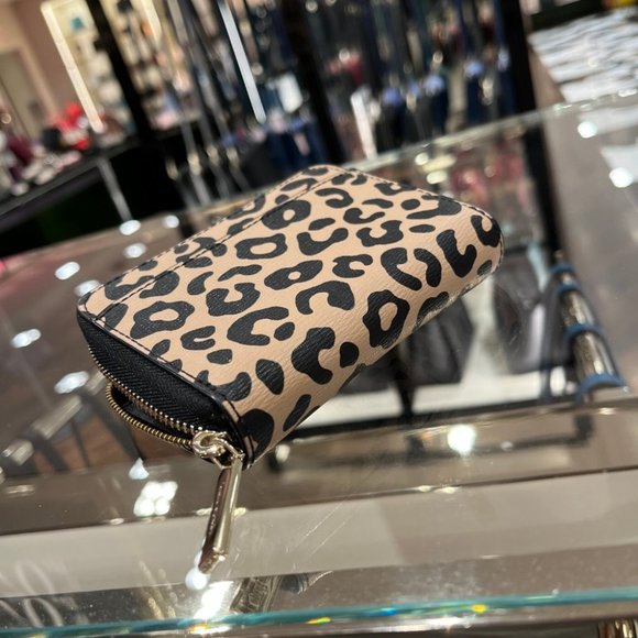KATE SPADE DARCY GRAPHIC LEOPARD SMALL ZIP CARDCASE WALLET W/GIFT POUCH - Picture 8 of 9